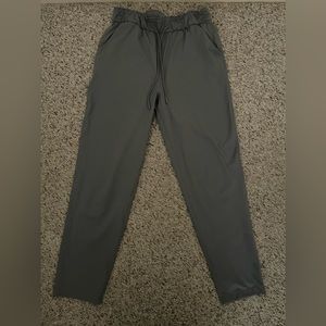 Lululemon Keep Moving 7/8 Pant in Rhino Gray